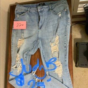 Light wash distressed Judy Blue jeans